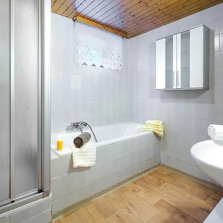 펜션 Elke's Sennhutte